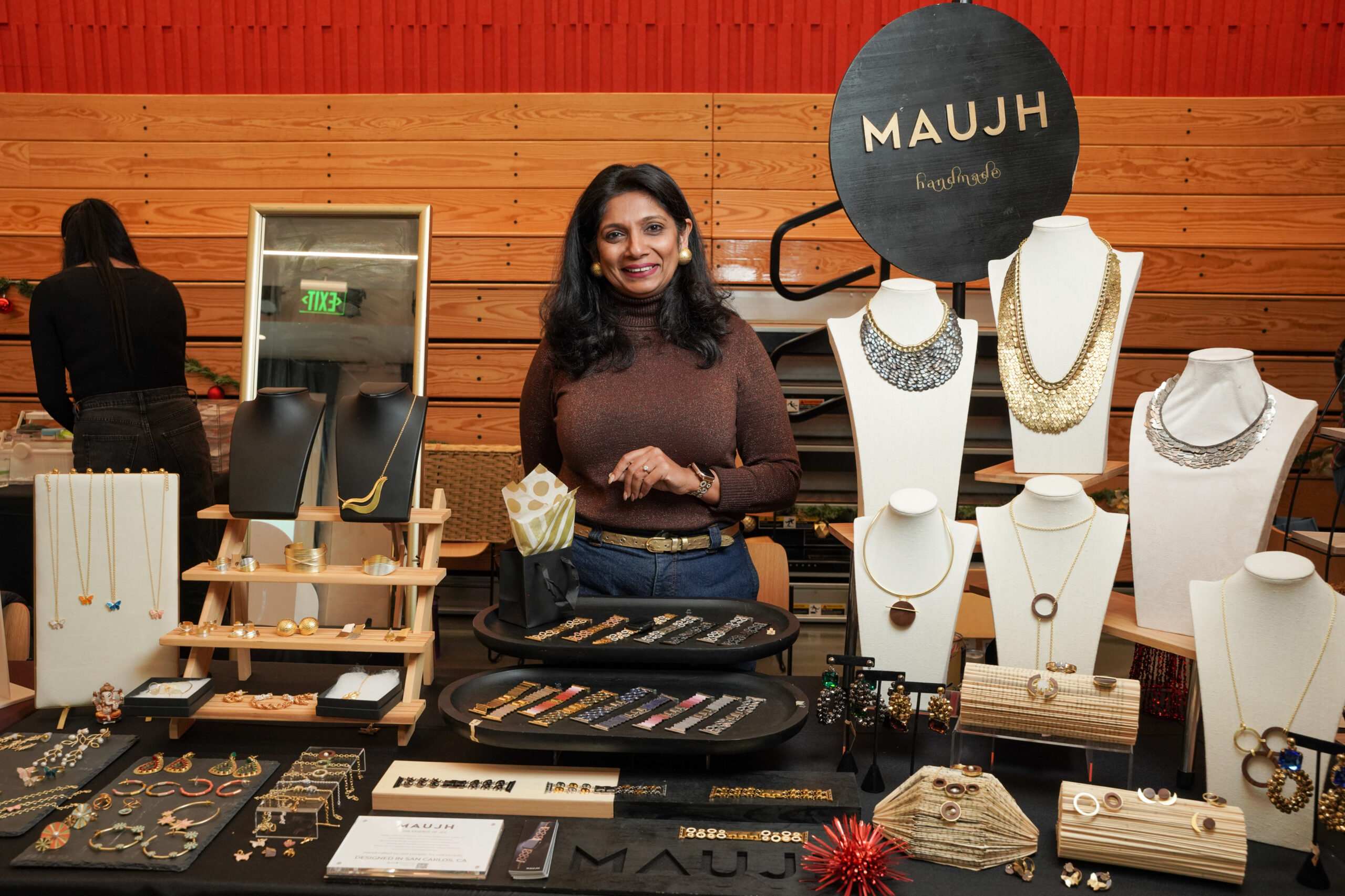 Renaissance Client, Maujh
